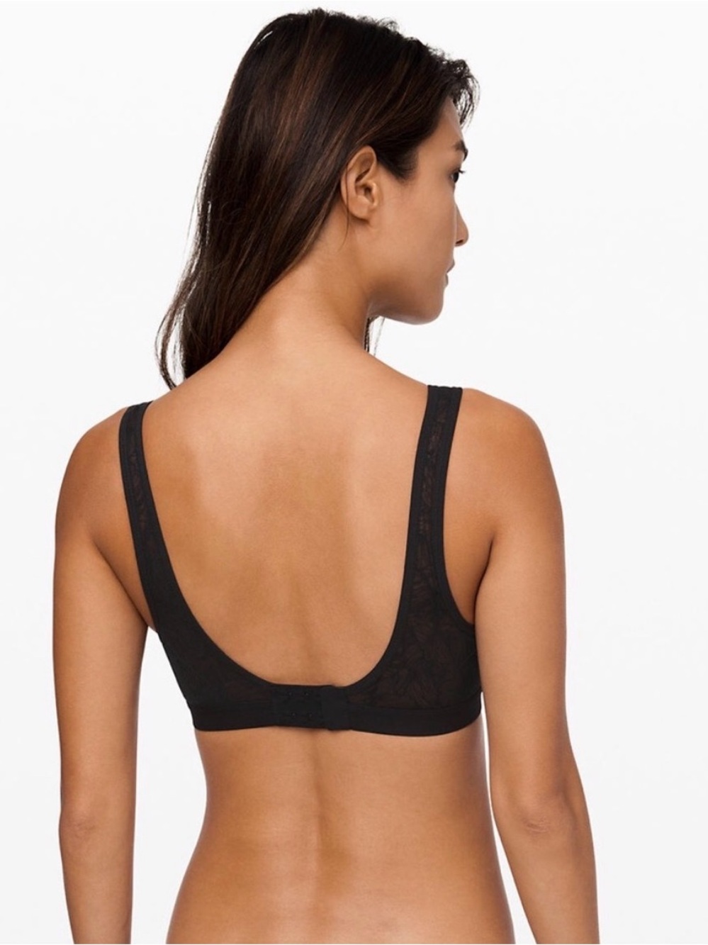 Black Floral Lace Scoop Neck Bralette - Picture 2 of 5